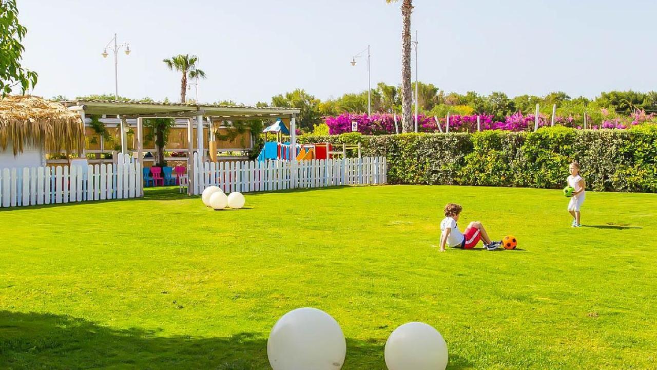 Borgo Rio Favara Hotel Club 伊斯皮卡 外观 照片
