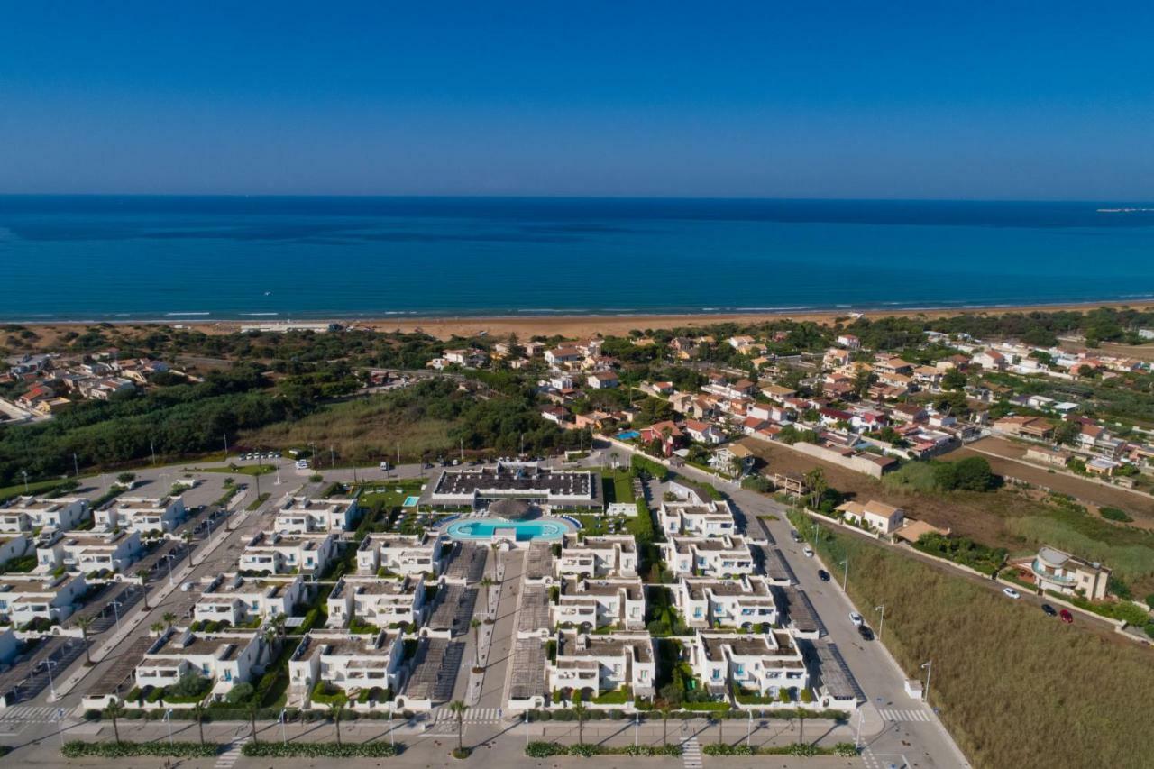 Borgo Rio Favara Hotel Club 伊斯皮卡 外观 照片