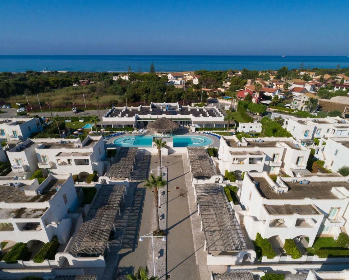 Borgo Rio Favara Hotel Club 伊斯皮卡 外观 照片