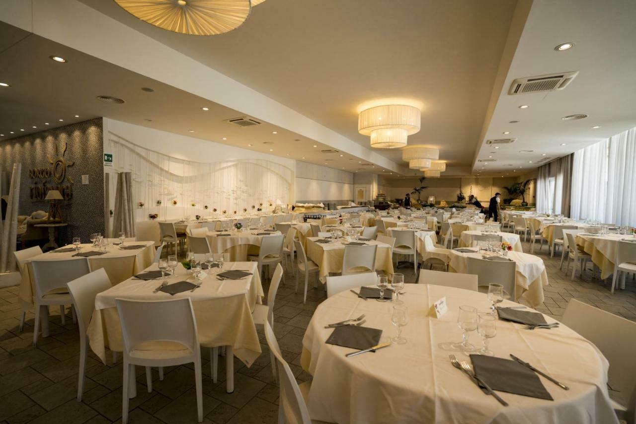 Borgo Rio Favara Hotel Club 伊斯皮卡 外观 照片