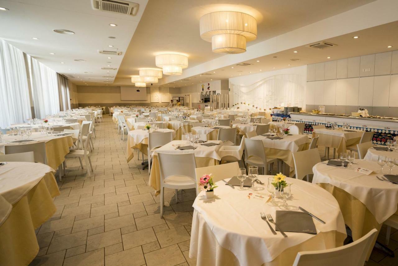 Borgo Rio Favara Hotel Club 伊斯皮卡 外观 照片